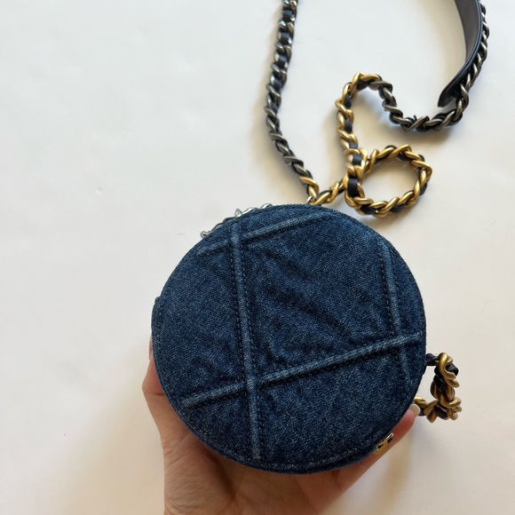 AUTHENTIC Chanel Round Denim mini bag - Picture 7 of 11